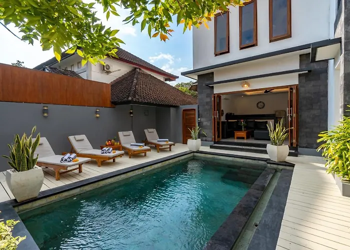 Vast 5bd With Garden And Private Pool 250m To